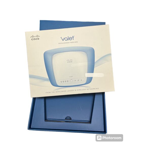 Cisco Valet M10 Wireless-N Router 4-Port 10/100 300 Mbps Easy Set Up WORKS - Picture 4 of 4